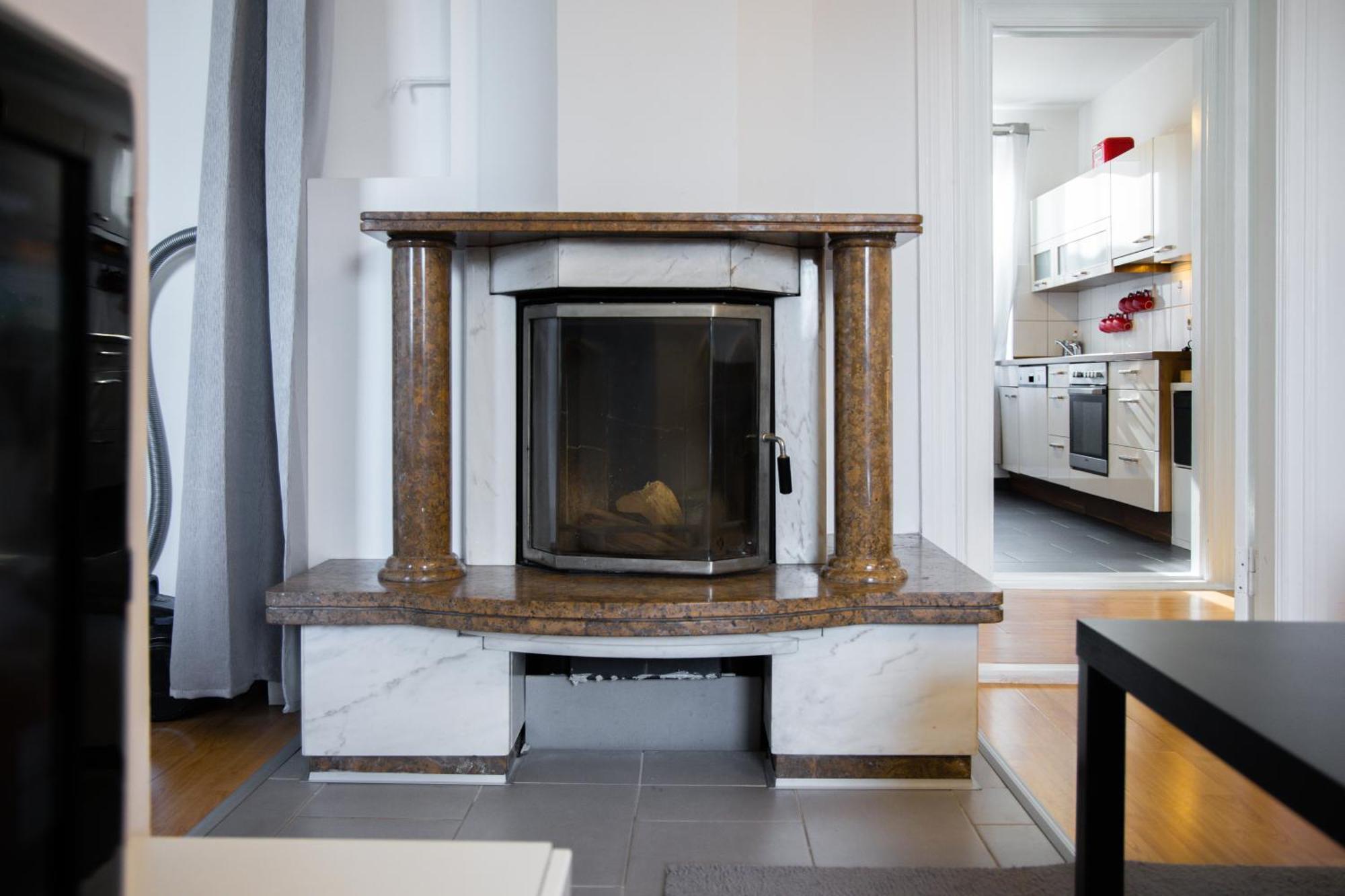 Exklusives Apartment Im Historischen Wohnhaus Mit Kamin, Bad & Viel Platz Bremerhaven Exteriör bild